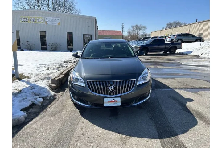 $7990 : 2016 Regal image 10