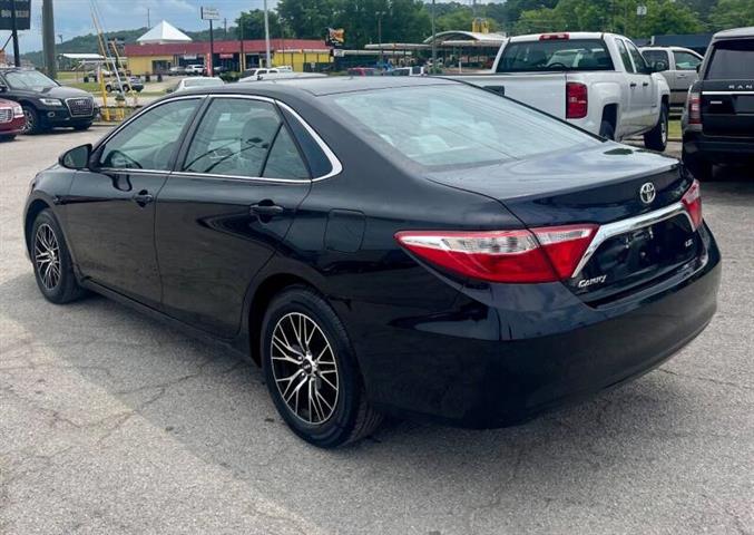 $7900 : 2015 Camry LE image 7