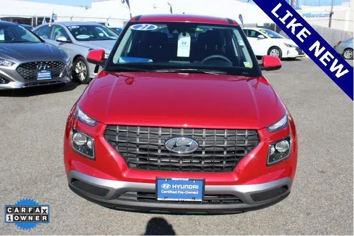 $13599 : Hyundai VENUE 2021 SE 4dr Cr image 2