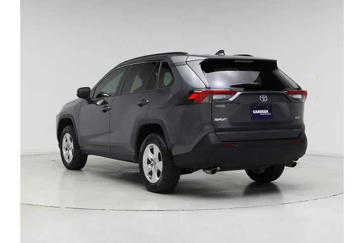 $25998 : Toyota RAV4 2021 XLE 4dr SUV image 2