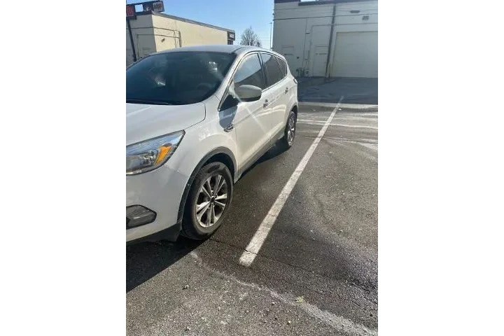 $9995 : Ford Escape 2017 AWD SE 4dr image 6