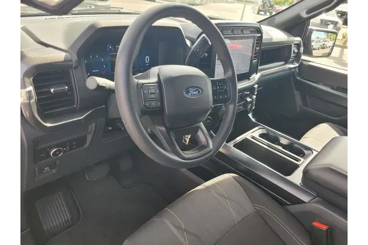 $39789 : Ford F-150 2024 4x2 STX 4dr image 9