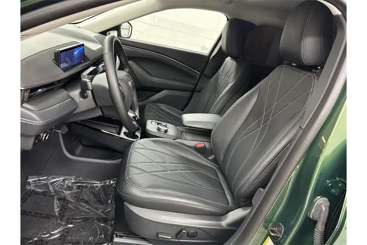 $29000 : Ford Mustang Mach-E 2024 AWD image 3