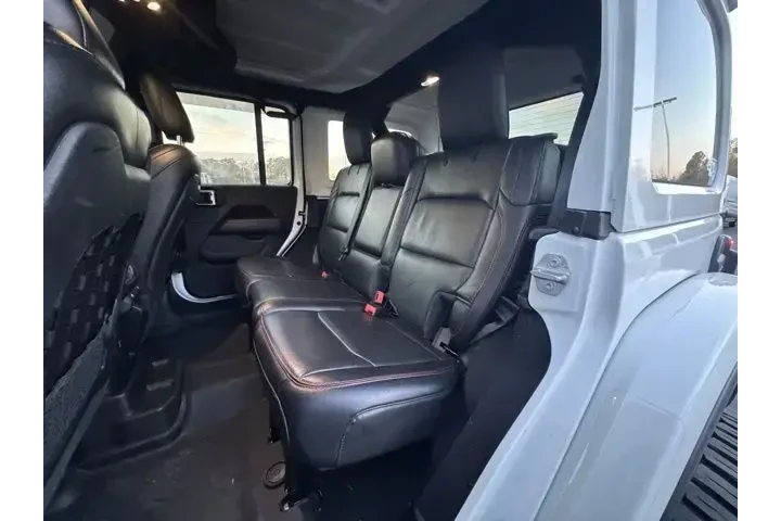 $35565 : Jeep Wrangler Unlimited 2020 image 9