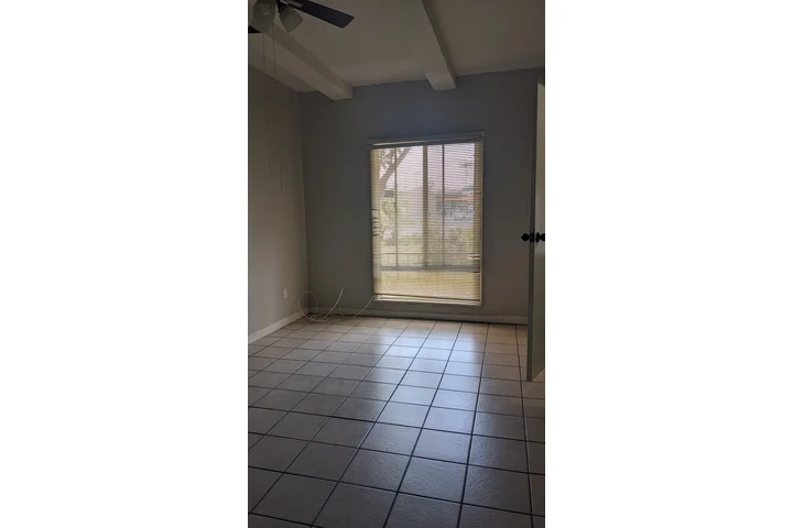 $900 : RENTO CUARTO image 3