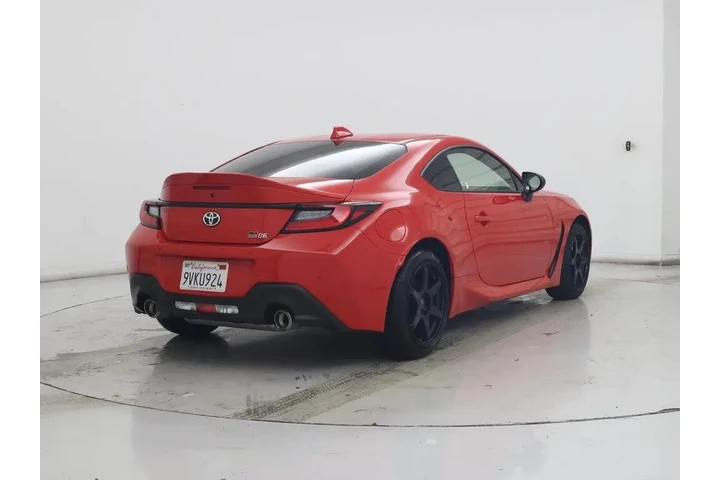 $33998 : Toyota GR86 2025 2dr Coupe 6 image 8