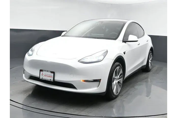 $22526 : Tesla Model Y 2023 AWD 4dr C image 1