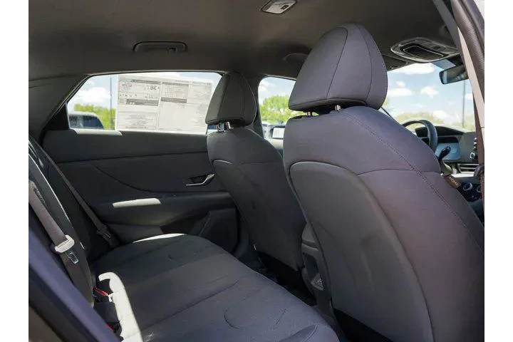 $22599 : Hyundai ELANTRA 2025 SE 4dr image 9