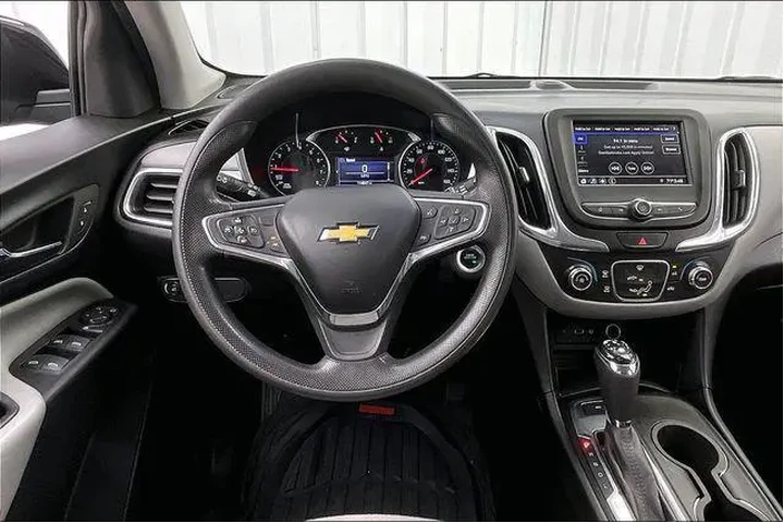 $9990 : Chevrolet Equinox 2020 4x4 L image 5