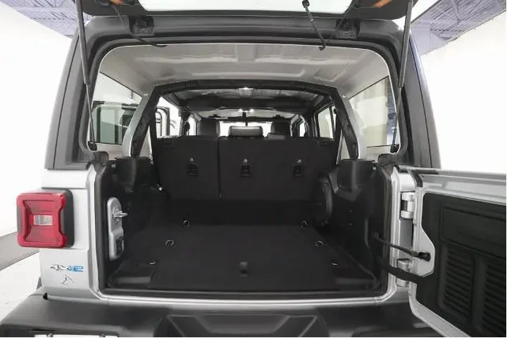 $30898 : Jeep Wrangler Unlimited 2022 image 10