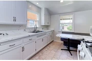 $2000 : 2 Bedroom House in South LA thumbnail
