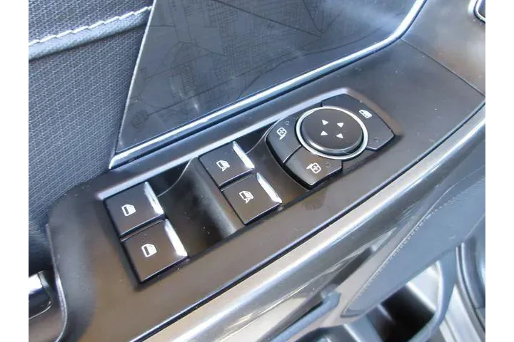 $34500 : Ford F-150 2023 4x4 XLT 4dr image 10