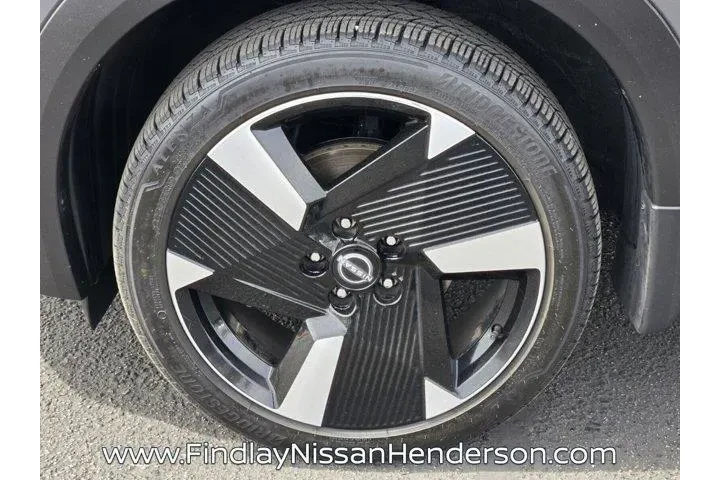 $23984 : Nissan Kicks 2025 SR 4dr Cro image 9