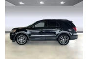 $17698 : Ford Explorer 2019 AWD Sport thumbnail