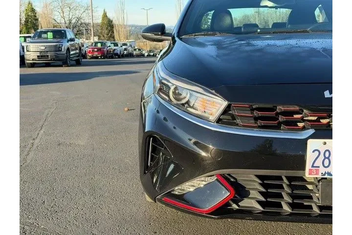 $18977 : Kia Forte 2023 GT-Line 4dr S image 8