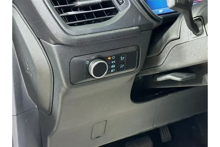 $27000 : Ford Escape 2025 AWD ST-Line image 10