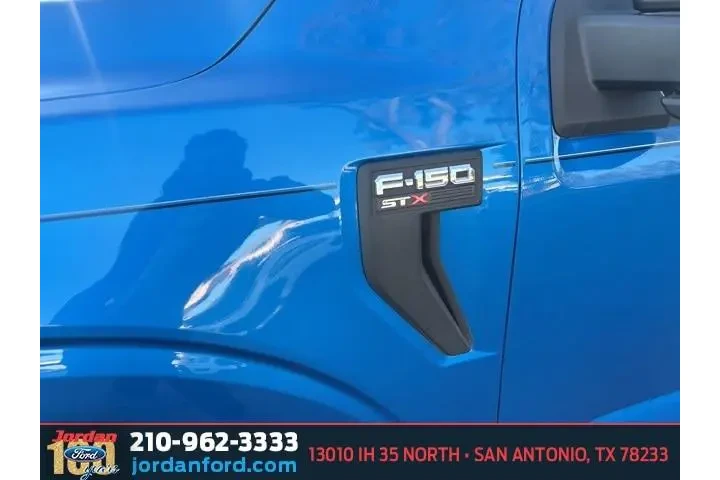 $23374 : Ford F-150 2021 4x2 XL 4dr S image 4