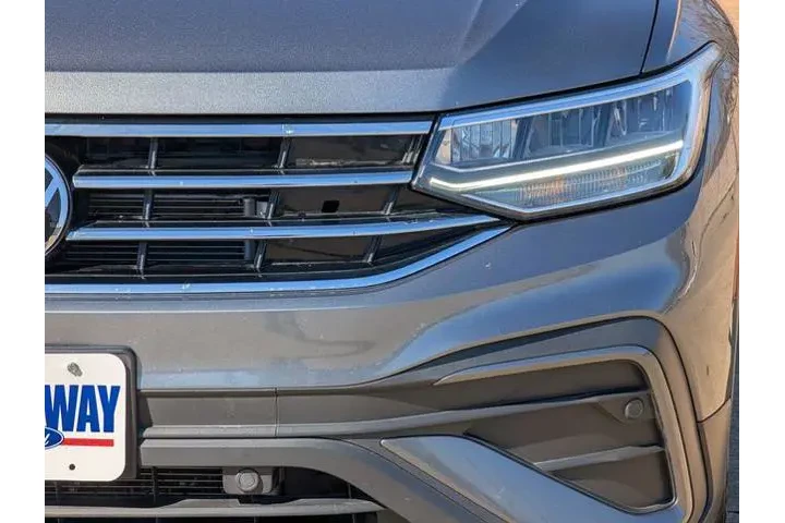 $22603 : Volkswagen Tiguan 2023 SE 4d image 7