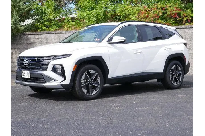 $33395 : Hyundai TUCSON 2025 AWD SEL image 1