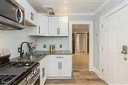 $1400 : Outstanding 2bd/1ba apartment thumbnail