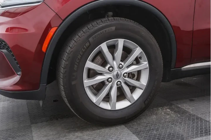 $24995 : Dodge Durango 2023 SXT 4dr S image 9