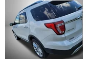 $12990 : Ford Explorer 2016 AWD Limit thumbnail