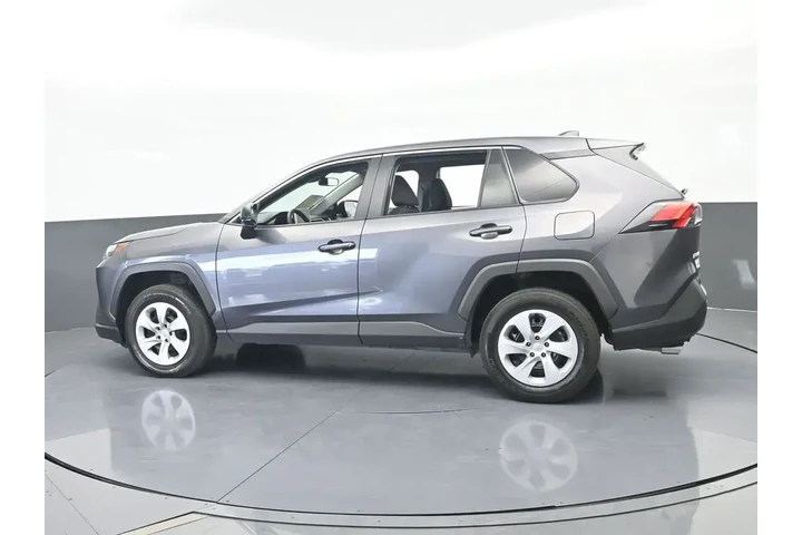 $25995 : Toyota RAV4 2024 LE 4dr SUV image 3