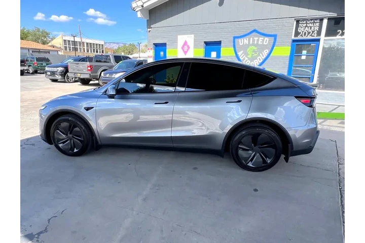 $48950 : 2026 Model Y Long Range image 8