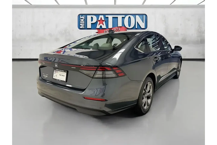 $27480 : Honda Accord 2024 EX 4dr Sed image 7