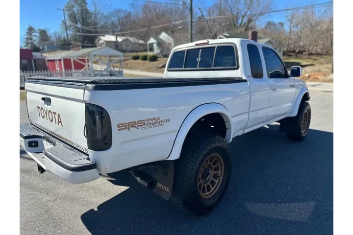 $6500 : 1999 Toyota Tacoma Prerunner image 5