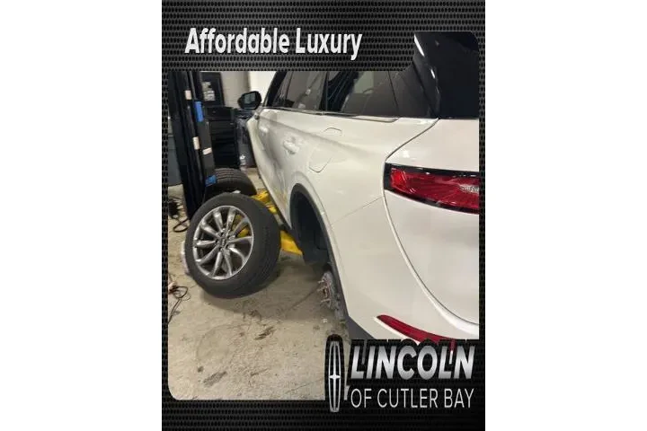 $21990 : Lincoln Corsair 2022 Standar image 1