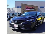 2023 Camry SE Sedan 4D en Tulare