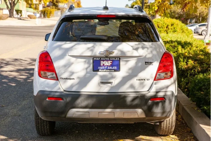 2015 Trax LT image 6