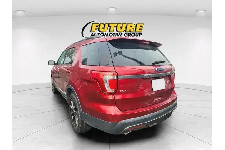 $19888 : Ford Explorer 2017 XLT 4dr S image 4