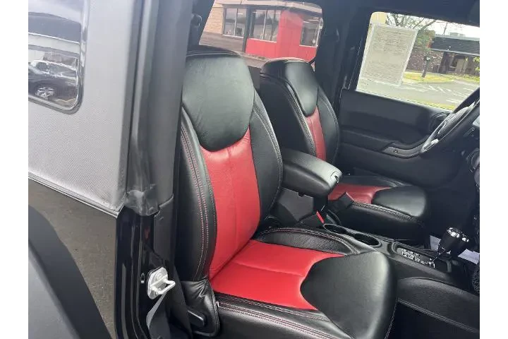 $20800 : Jeep Wrangler JK 2018 4x4 Sp image 5