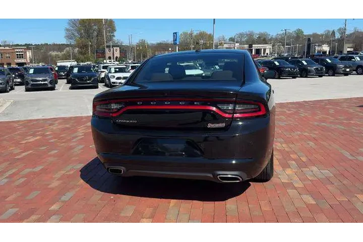 $23950 : Dodge Charger 2022 SXT 4dr S image 2