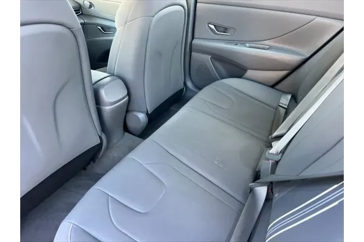 $18999 : Hyundai ELANTRA 2023 SEL 4dr image 5