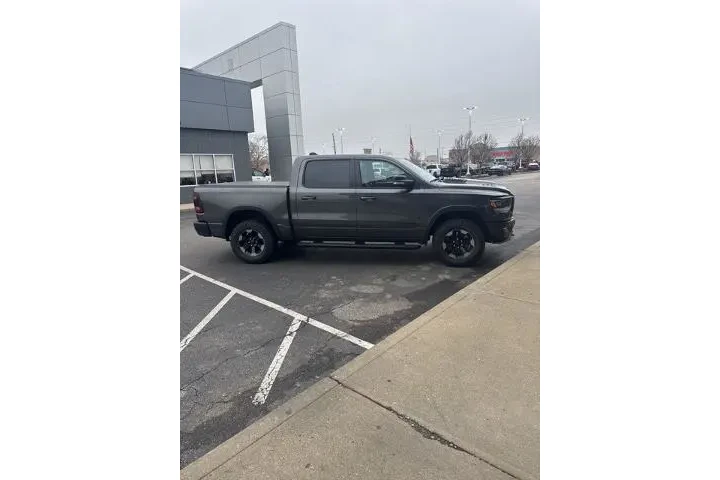 $33995 : Ram 1500 2020 4x4 Rebel 4dr image 5