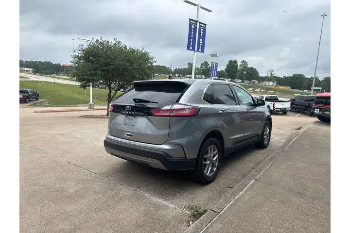 $17988 : Ford Edge 2022 AWD ST-Line 4 image 8