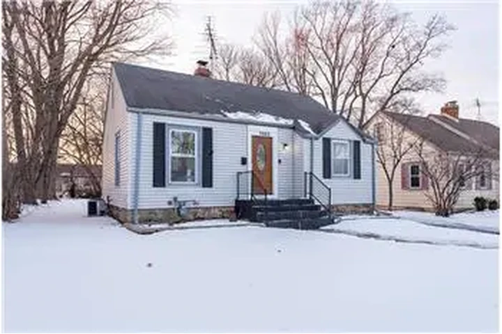 $1000 : Rental property with 2 bedro image 1
