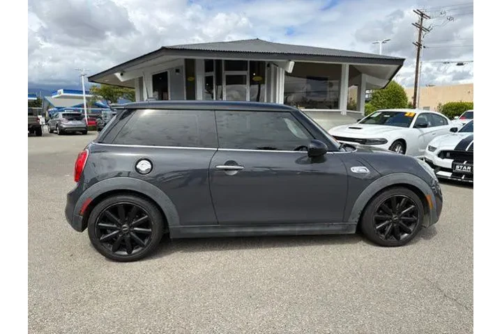 $10397 : MINI Hardtop 2 Door 2016 Coo image 8