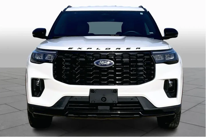 $39754 : Ford Explorer 2025 AWD ST-Li image 4