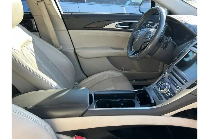 $21995 : Lincoln MKZ 2019 Reserve II image 5