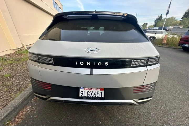 $24990 : Hyundai IONIQ 5 2024 SEL 4dr image 6