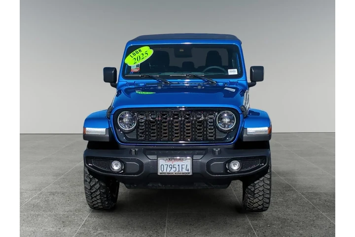 Jeep Gladiator 2025 image 8