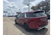 Kia Carnival 2023 LX 4dr Min