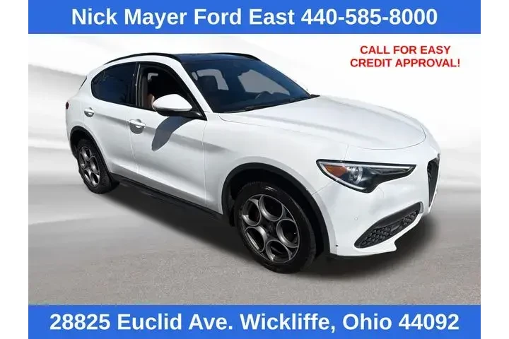 $19995 : Alfa Romeo Stelvio 2022 AWD image 1
