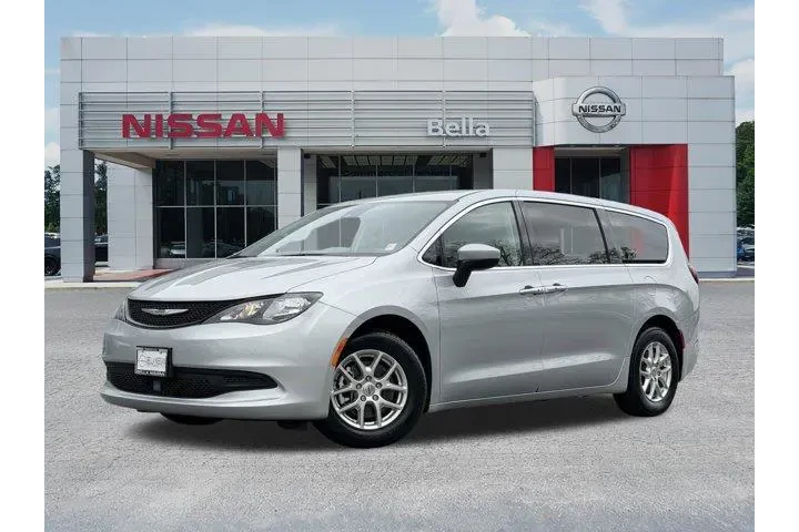 $20863 : Chrysler Voyager 2023 LX 4dr image 1