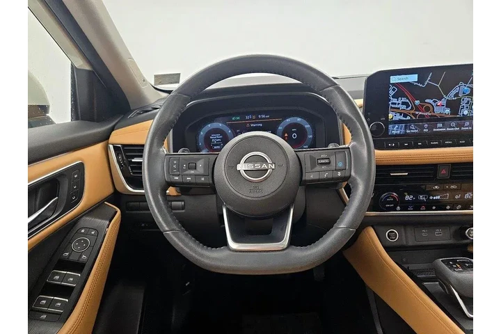 $30998 : Nissan Rogue 2023 AWD Platin image 10