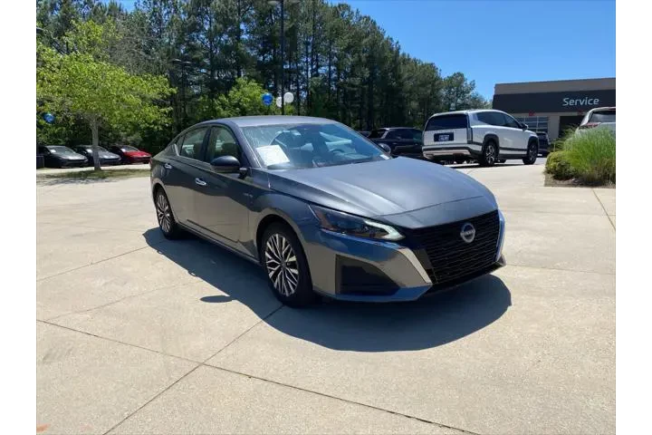 $19120 : Nissan Altima 2025 2.5 SV 4d image 8
